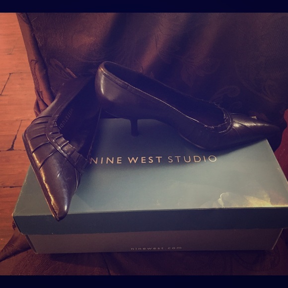 High heels dressing shoes