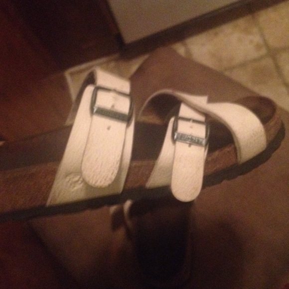 I will trade or buy either one - Picture 2 of 4