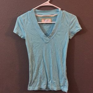 Cute American eagle small shirt!