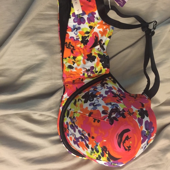 Colorful cacique bra