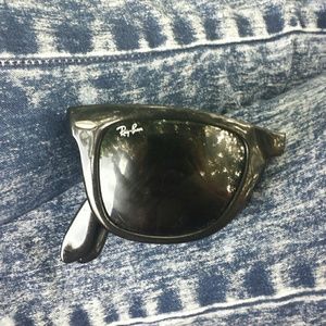 *freeshipping*** Ray Ban Folding Wayfarer