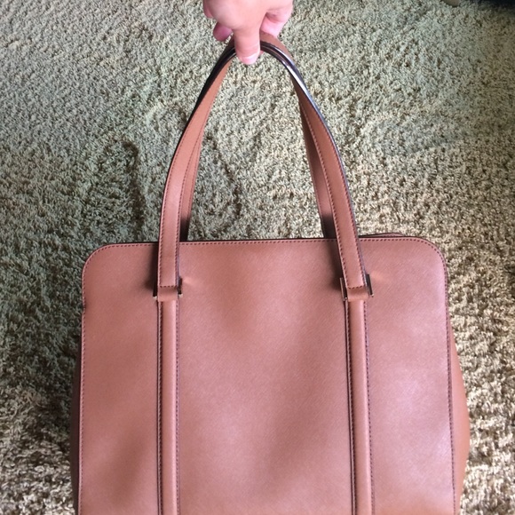 Sold on another site - Picture 3 of 4