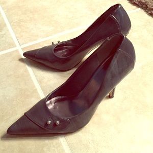 Dark grey pointy heels