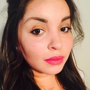 Meet your Posher, Isabel