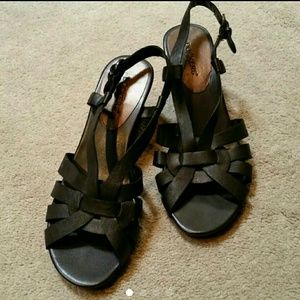 Brown Dockers Sandals