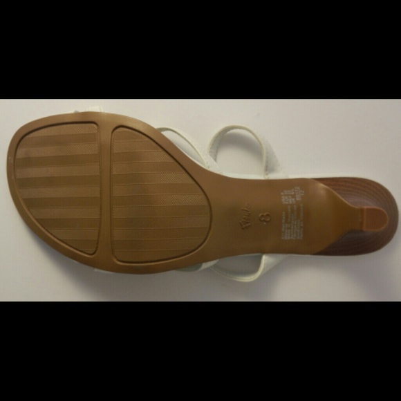 Prediction Stiletto Heels - Picture 4 of 4