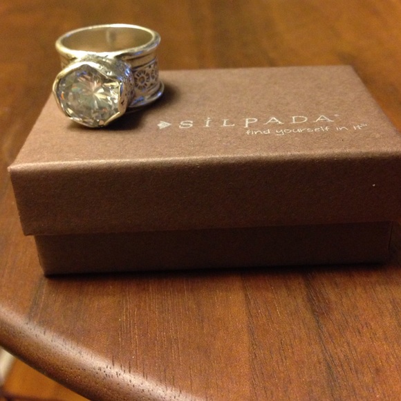 Silpada Queen for a Day Ring