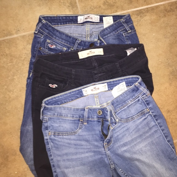 Bundle of Hollister jeans