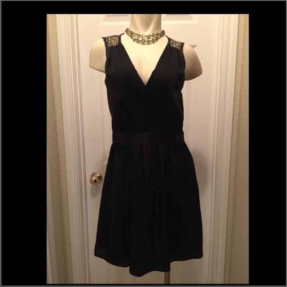 Bcbgeneration "LBD" - Picture 1 of 4