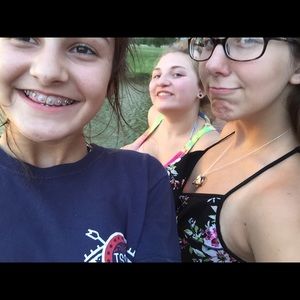 Meet your Posher, Adriana