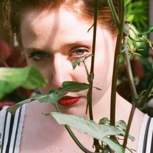 Meet your Posher, Elyssa