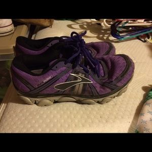Purple brooks running shoes