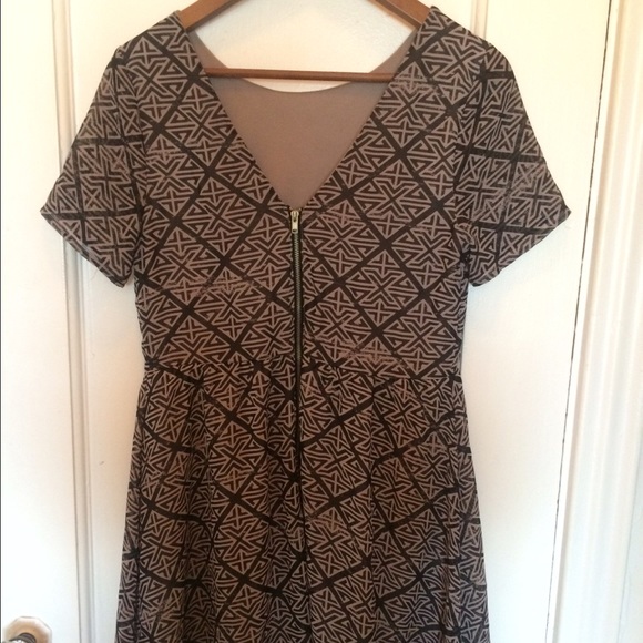 Lavender and black printed dress - Picture 2 of 2