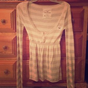 Tan/cream striped Hollister sweater