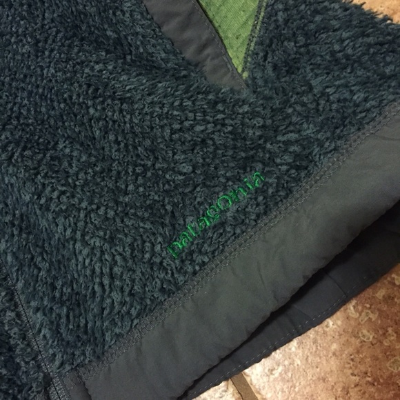 📬SOLD in Bundle!📬 Patagonia Polartec Fleece! - Picture 3 of 4