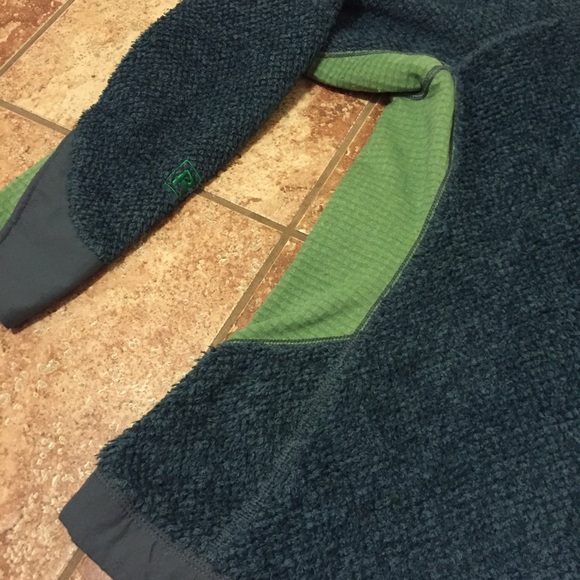 📬SOLD in Bundle!📬 Patagonia Polartec Fleece! - Picture 4 of 4