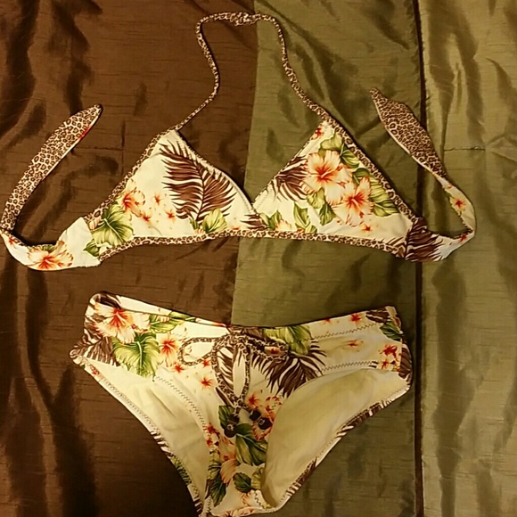 Pink Sands  reversible bikini - Picture 1 of 4