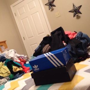 Cleaned out my closet again before school😊