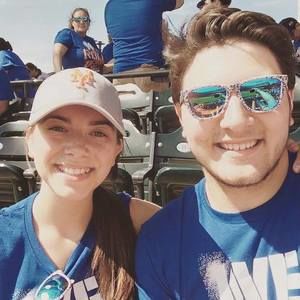 Meet your Posher, Cora