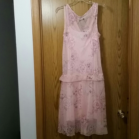 Pretty in Pink Dress - Picture 2 of 4