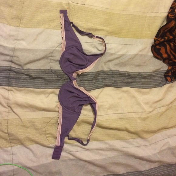 VS Purple Unpadded Bra!