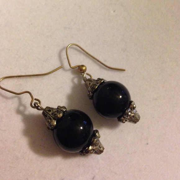 Vintage inspired earrings - Picture 1 of 1