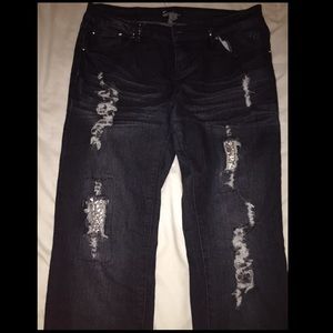 Dark Denim Fashion Jeans w/rhinestones