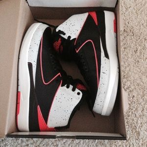 Jordan 2 infrared size 10.5 worn once
