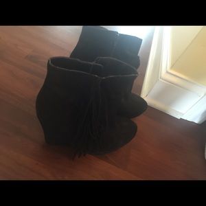 Steve Madden Suede Frill Booties