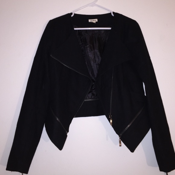 FORMAL BLACK JACKET/ BLAZER LOOK ALIKE