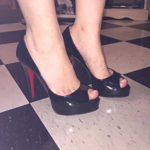 *SOLD ON EB@Y*BLACK LOUBOUTINS!❤️ - Picture 3 of 3