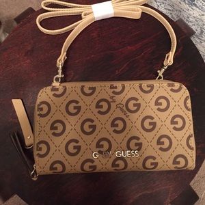 Guess cross body