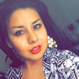 Meet your Posher, Ari