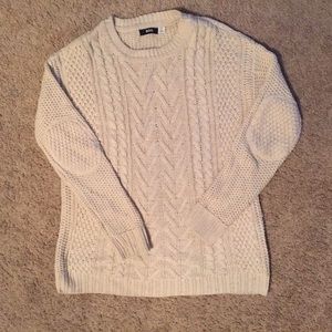 BDG Oversized pullover sweater