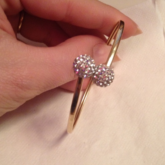 Solid gold swarovski crystal bangle bracelet - Picture 4 of 4
