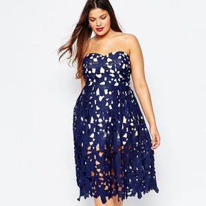 Chi Chi London Plus Embroidered Bandeau Dress