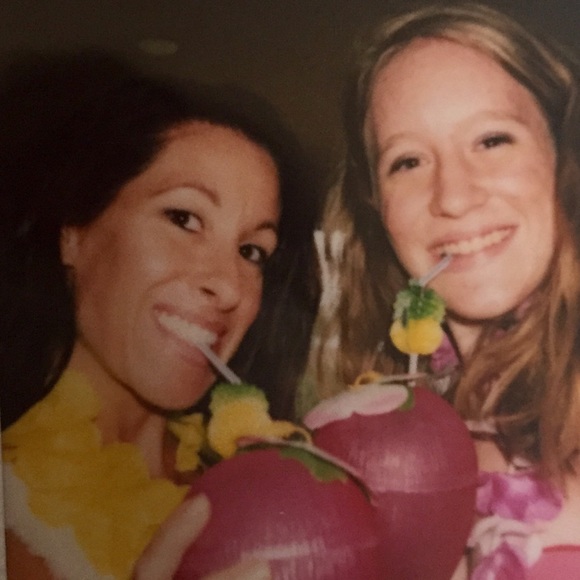 Meet your posher! - Picture 2 of 4