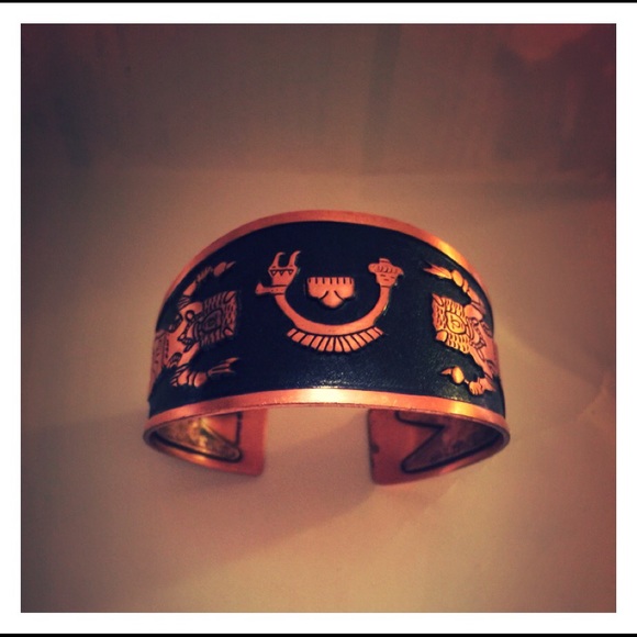Cuff bracelet