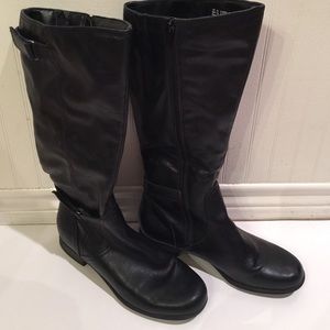 Black Boots excellent condition 💕