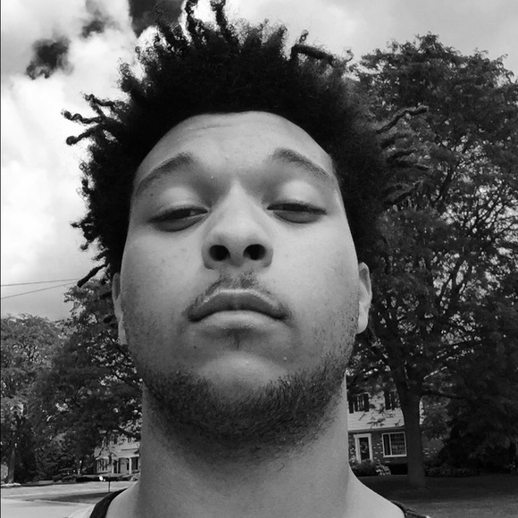 Meet your Posher, Devon - Picture 1 of 1