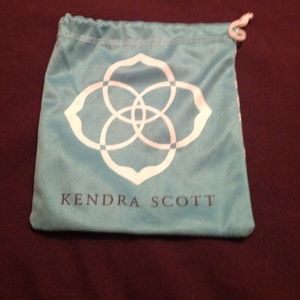 Kendra Scott Bag