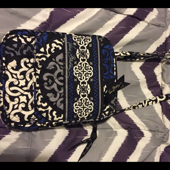 Vera Bradley Bags | Vera Bradley Mini Hipster In Canterberry Cobalt
