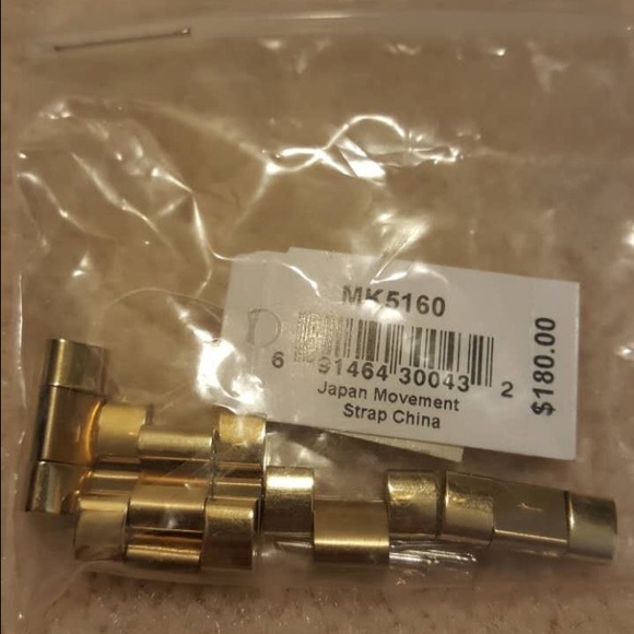Additional photos of MK watch
