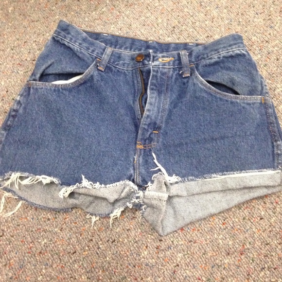 Vintage high rise shorts