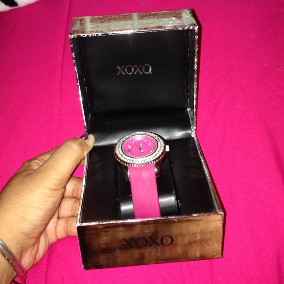 💕💕Pink watch💕💕 - Picture 2 of 3