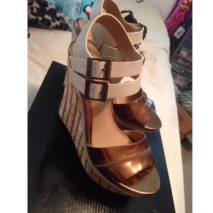 Brown Wedges
