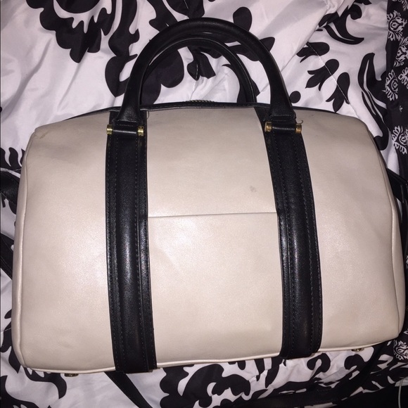 SOLD-Zara handbag - Picture 2 of 4