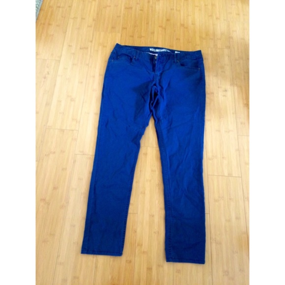 Navy skinny jeans