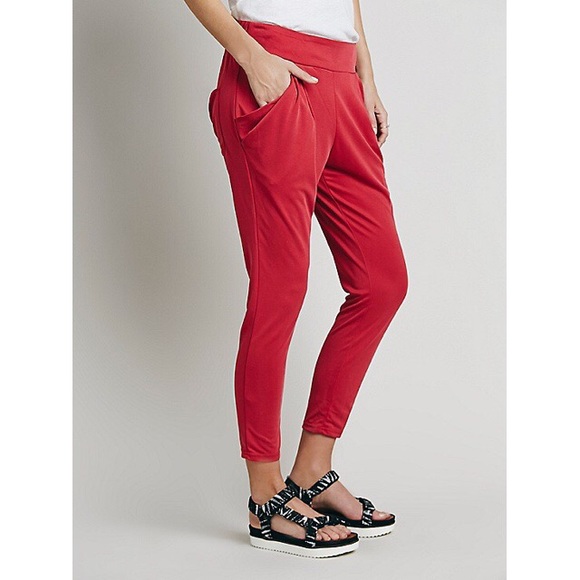 🔻FINAL CUT🔻Drapy Pocket Pant - Picture 2 of 4