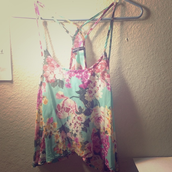 Brandy Melville spaghetti strap floral top shirt